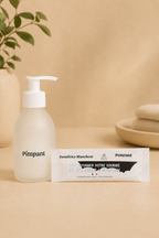 Kit dentifrice blancheur Pimpant avec recharge poudre et flacon rechargeable sur fond beige minimaliste