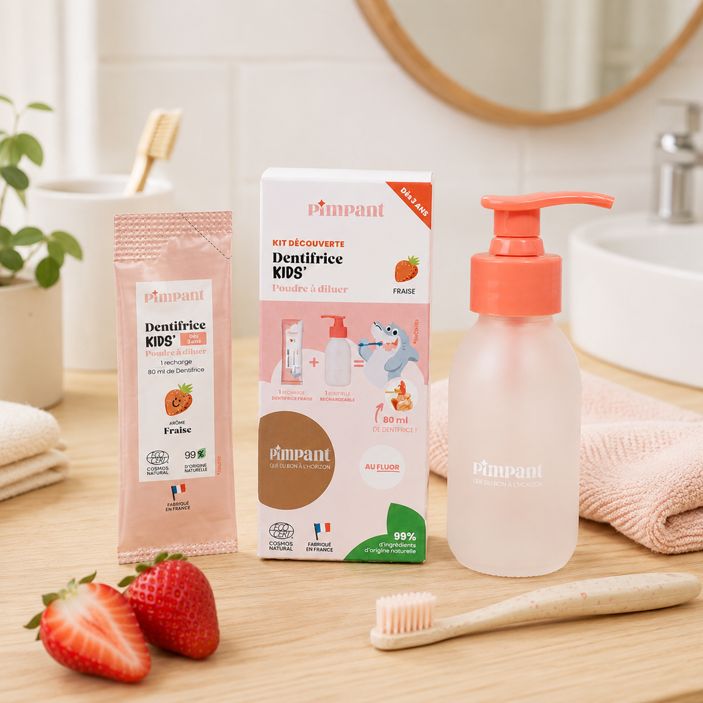Recharge dentifrice enfant goût fraise avec poudre naturelle et bouteille réutilisable