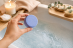 Utilisation du palet effervescent au-dessus d’un bain détente