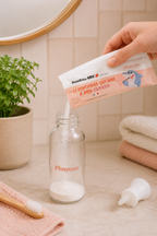 Recharge dentifrice enfant Pimpant versée dans un flacon réutilisable